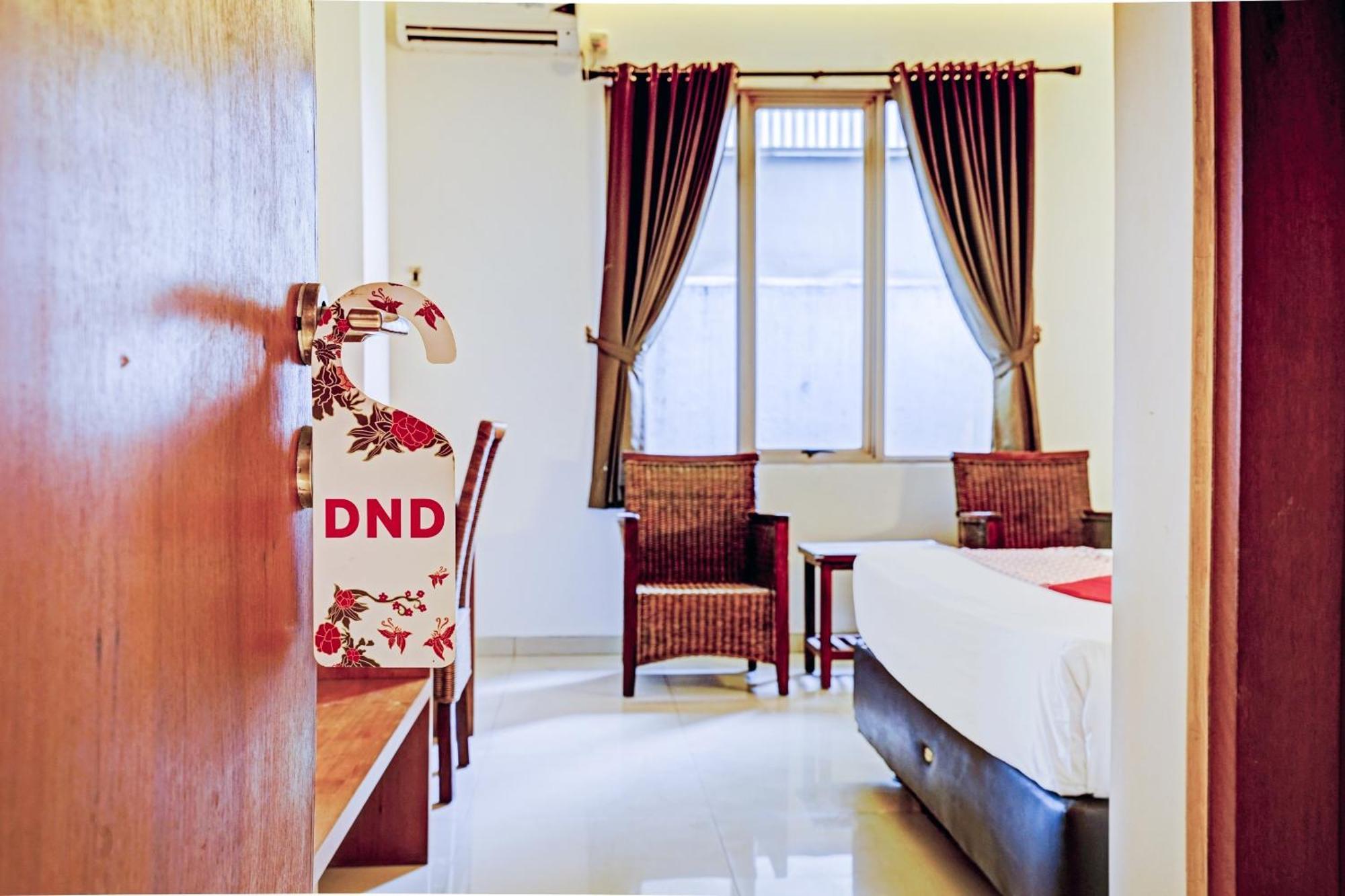 Hotel Collection O Riau Near Trans Formerly Montameri Bandung